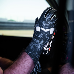 Forged Carbon Gloves by Moradness - The French Simracer