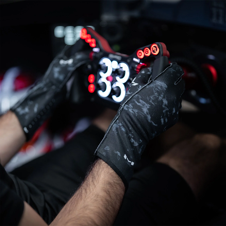 Aura Pro Forged Carbon Gloves by Moradness - The French Simracer