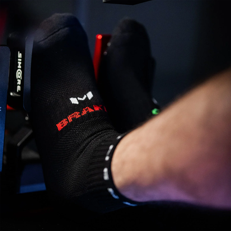 Chaussettes Simracing Brake & Gas Courtes par Moradness - The French Simracer