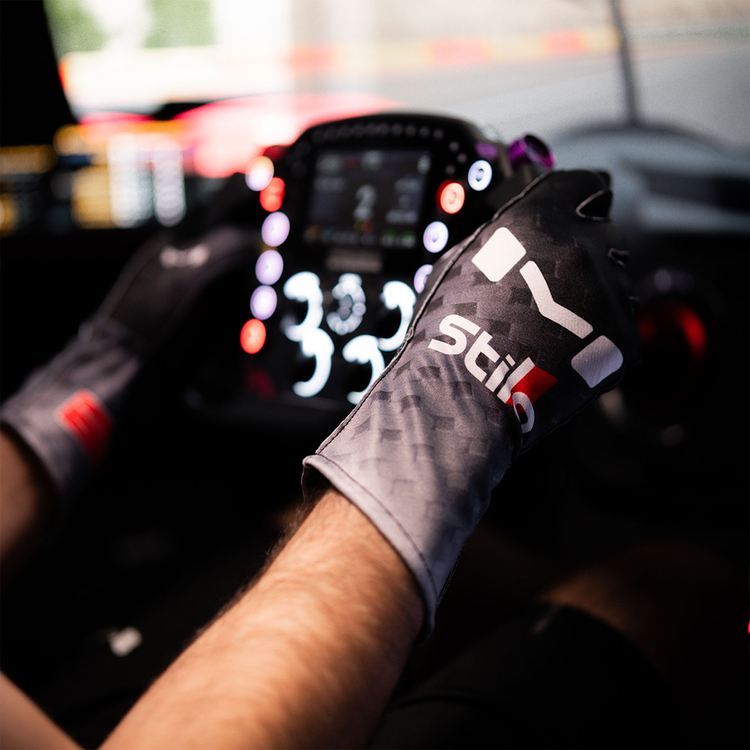 Gants Raw Carbon par Moradness - The French Simracer