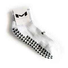 Chaussettes Simracing Blanches Basses par Moradness - The French Simracer