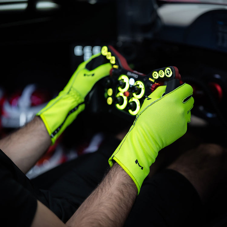 Aura Pro Volt Gloves by Moradness - The French Simracer, view 5