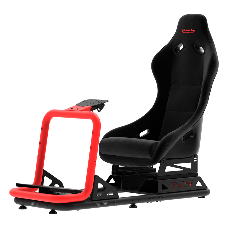 Cockpit Res-Tech Simply GT – vue de trois quarts avec siège Res-Tech GT